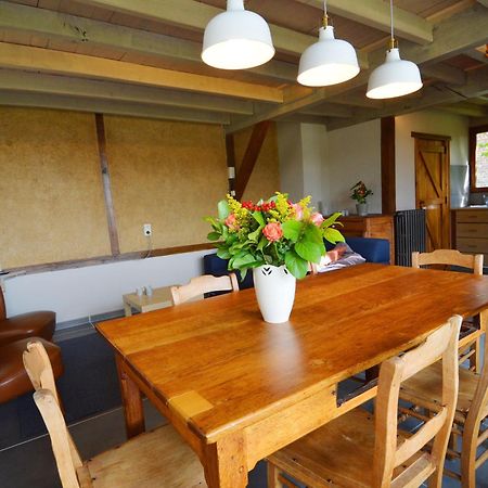 With A Broad View Over The Hilly Landscape Flobecq Exterior foto